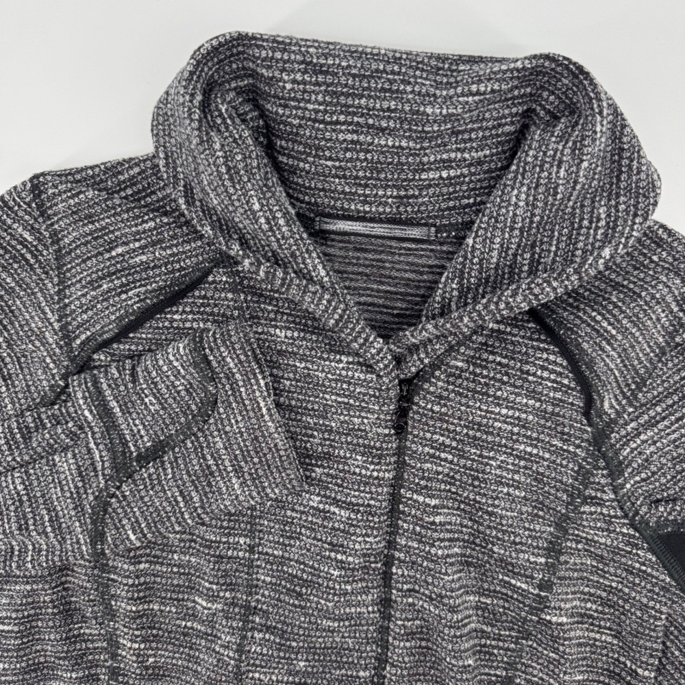 Lululemon Think Fast Pullover Womens 4 Gray Space Dye Thumbhole Active Jacket